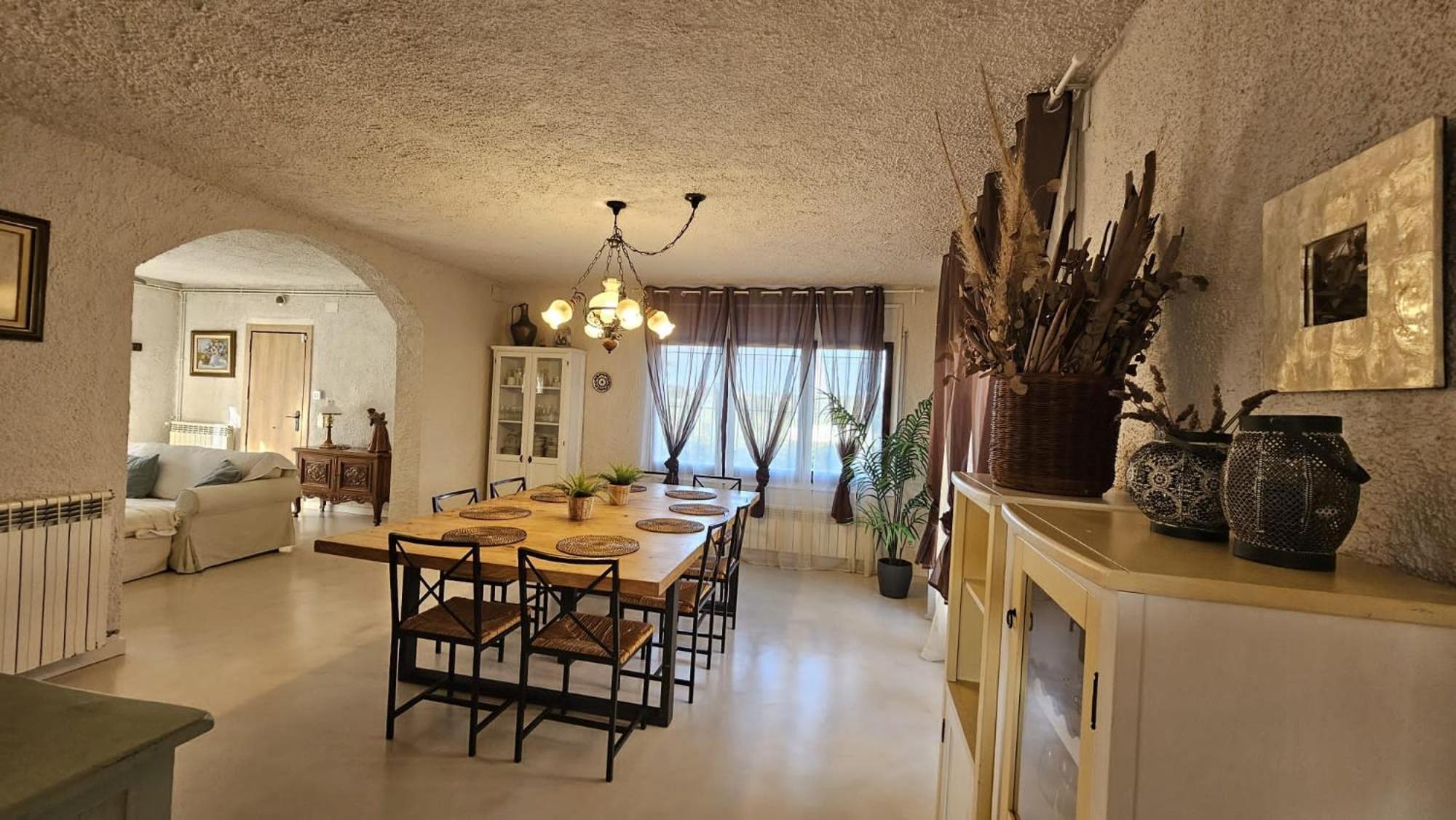 Villadora Санта Колома де Фарнерс Екстериор снимка